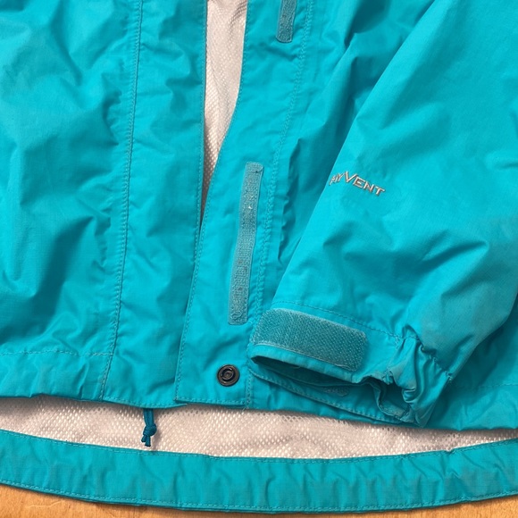 North Face Rain Jacket - Picture 10 of 10